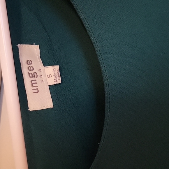 Blouse - Picture 2 of 3